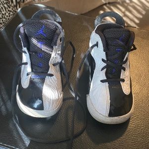 Jordan’s Retro size 6c